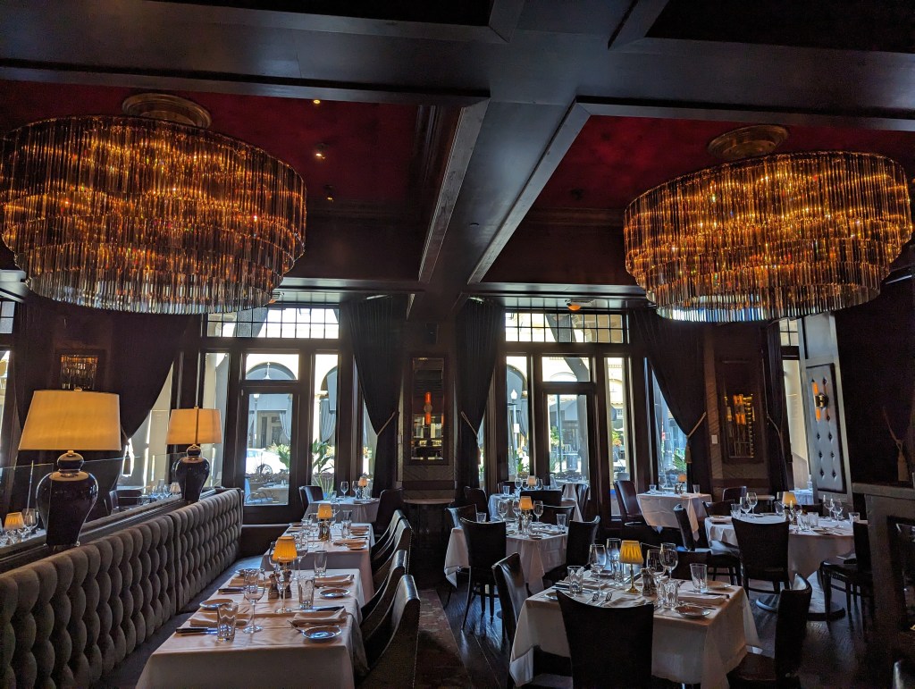 The interior of Hyde Park steakhouse in Columbus